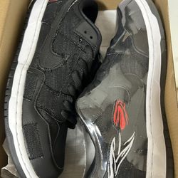 Size 12 Nike SB Dunk Low