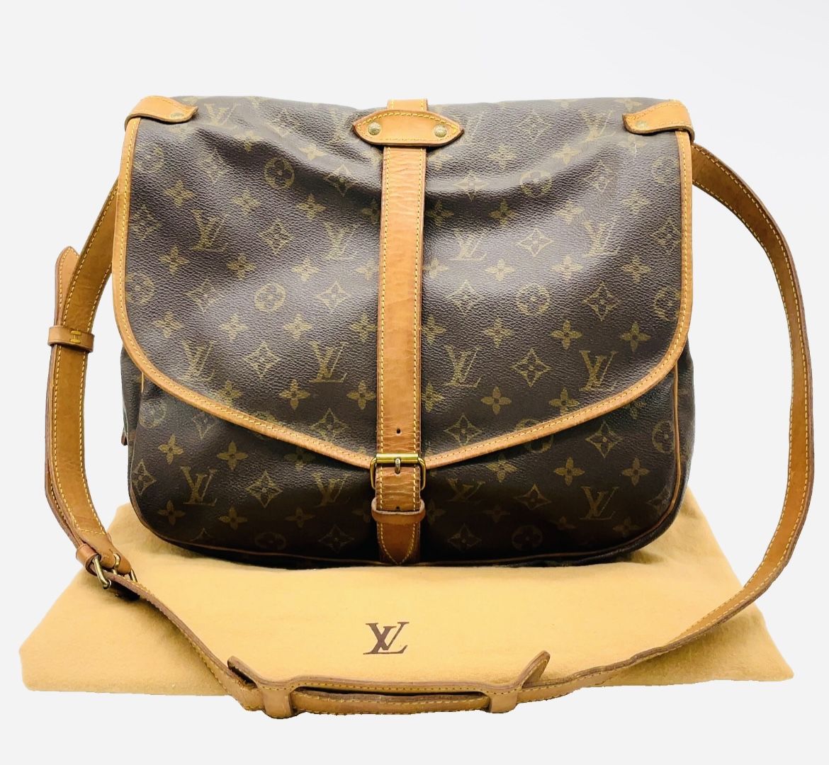 Louis Vuitton Saumur 35 Shoulder Bag
