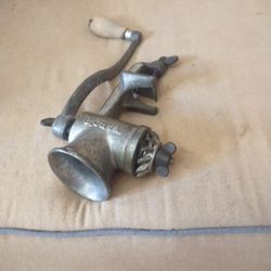 Vintage  Hand Crank Meat Grinder