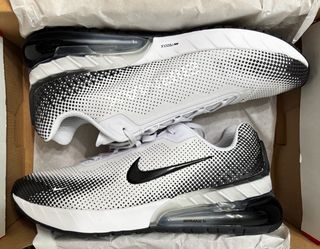 Nike air max size 10 men’s