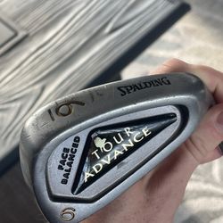 Spalding Tour Advance 6 Iron 