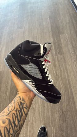 Jordan 5 metallic