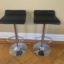 Adjustable Counter/bar Stools Set 