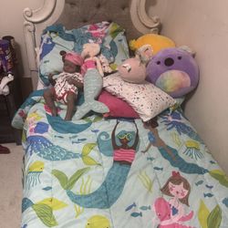 Twin Size Bed