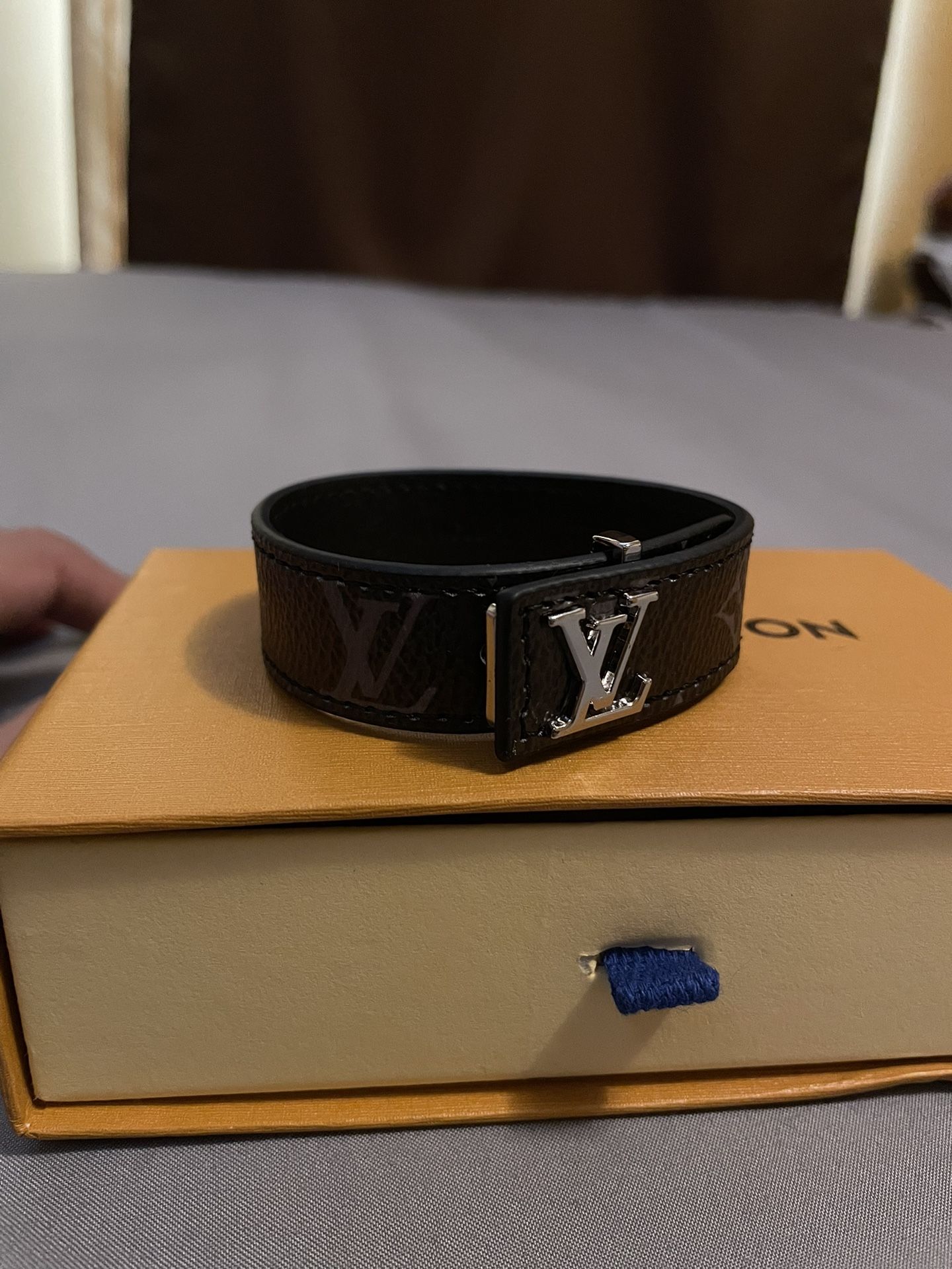 Lv Slim Bracelet 