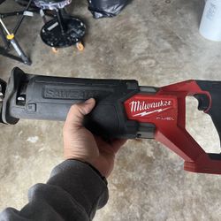 Milwaukee Tools 