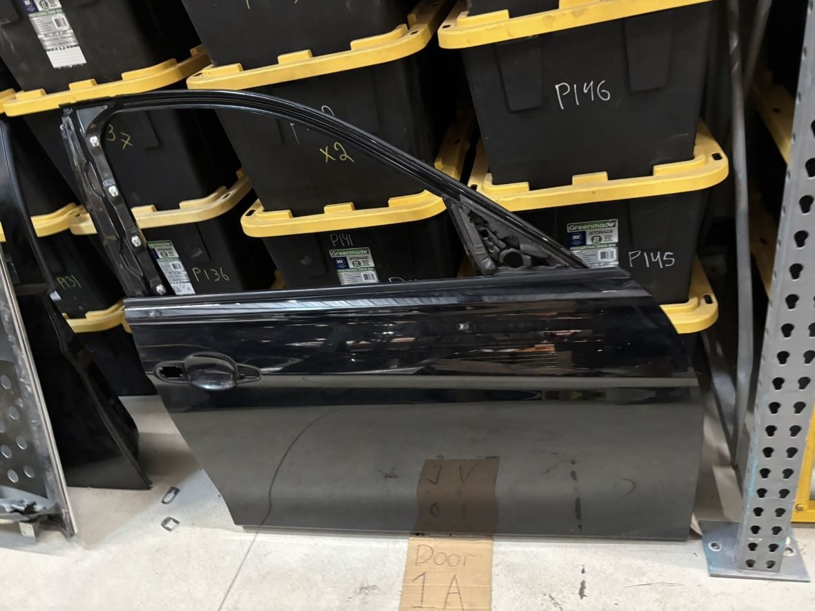 2012-2018 Bmw F30 335 Right Front Door
