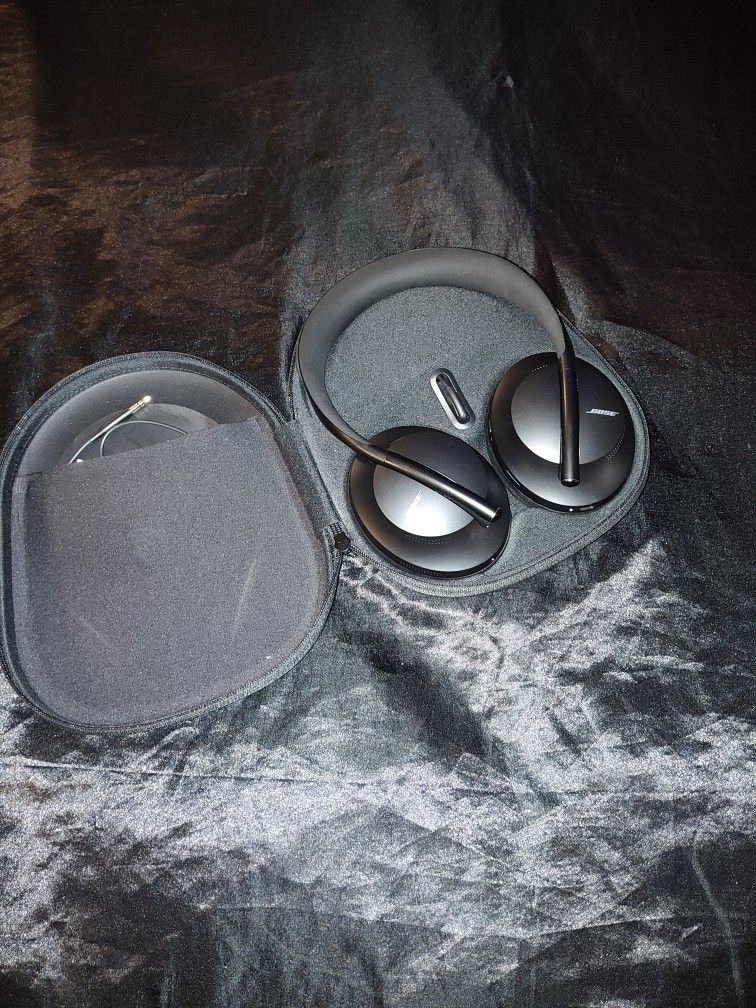 BOSE NC700 WIRELESS HEADPHONES $80