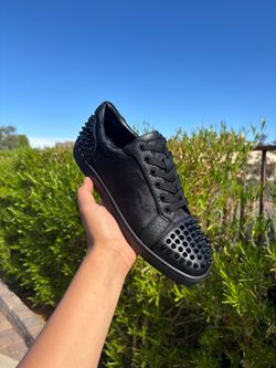 Red bottoms size 10