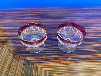 Dessert cups