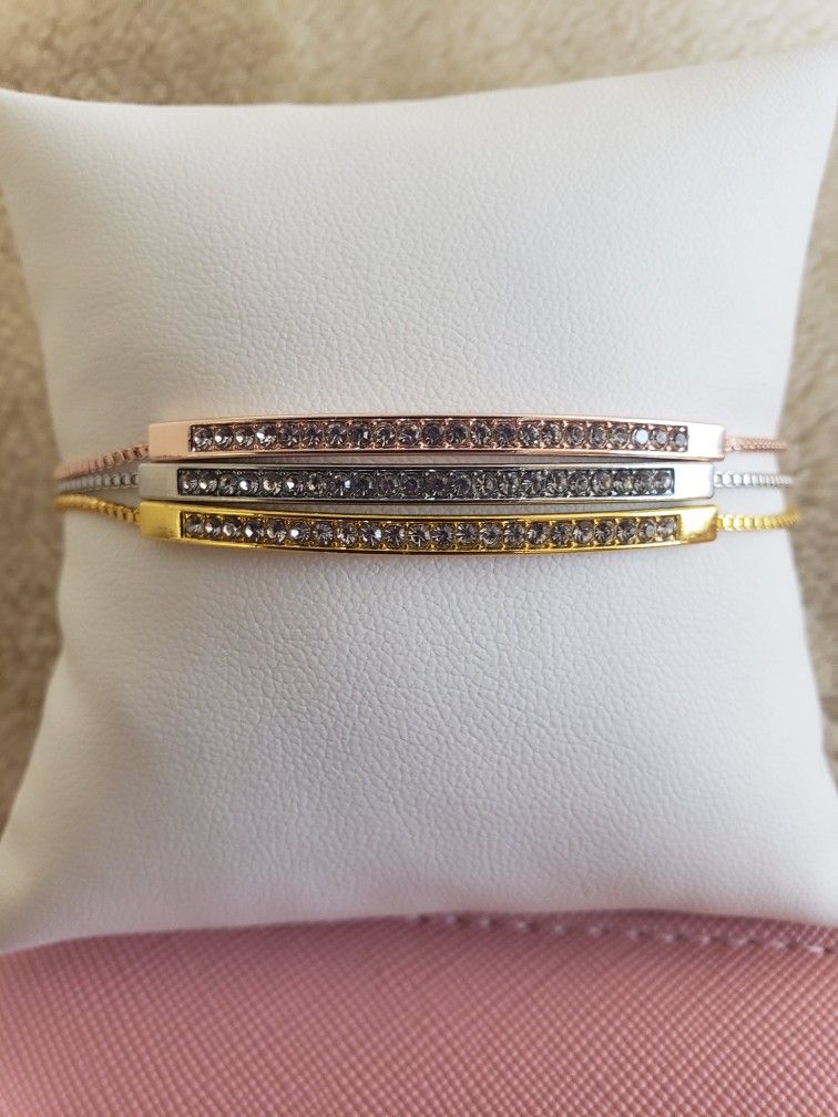 3 Pairs Bracelet With Draw Back. Gold, Rose Amd Silver