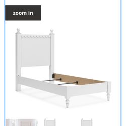 Mollviney Twin Panel Bed