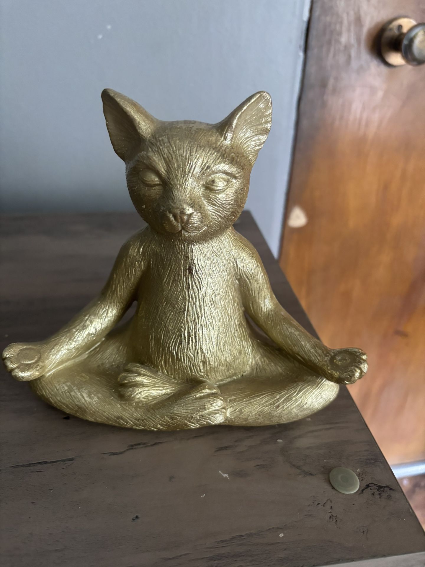 Cat Statue