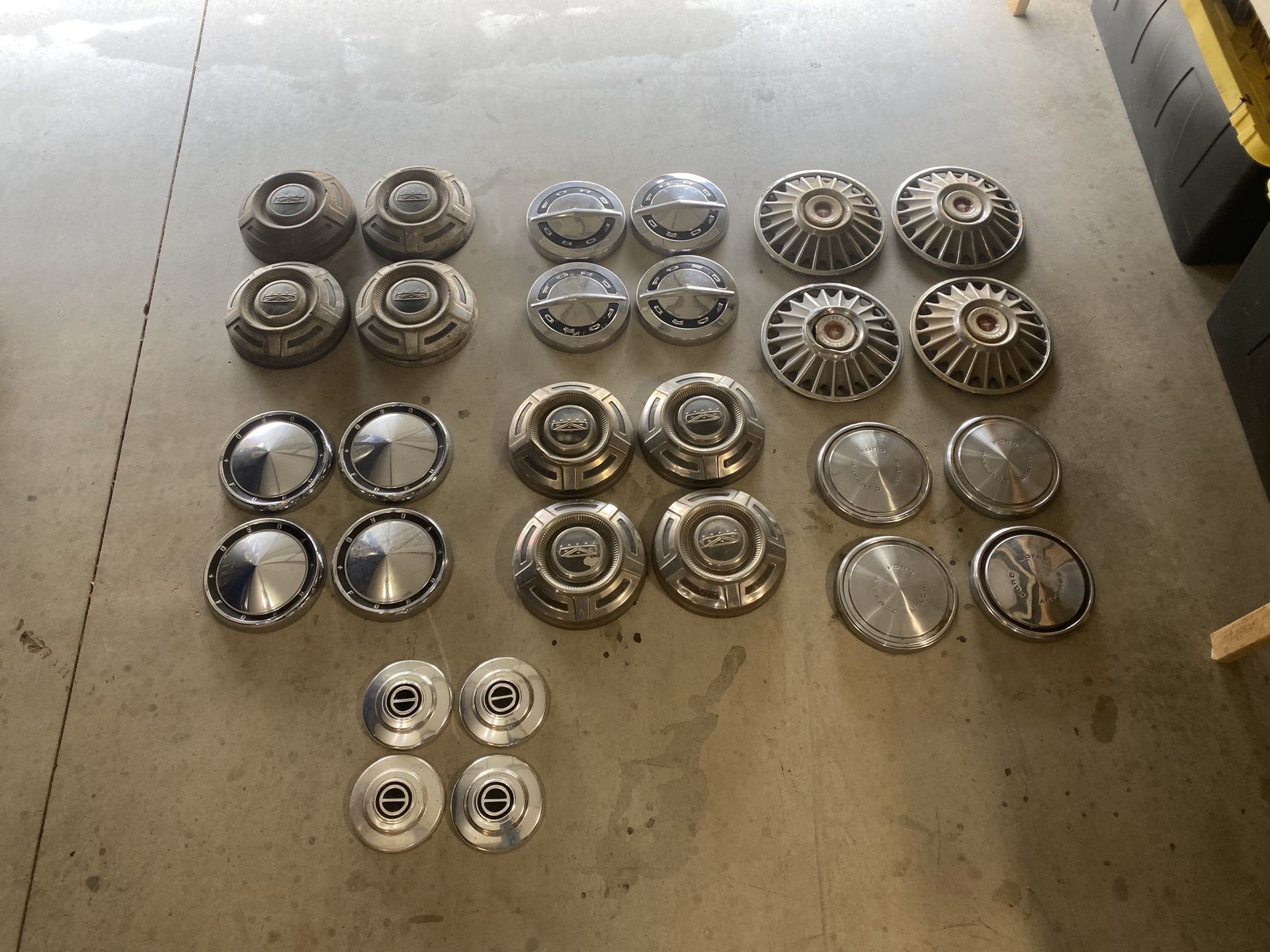 Ford Hub Caps for Sale in Grand Terrace, CA OfferUp