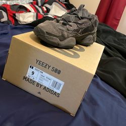 Yeezy 500. Adidas confirmed June 2 2023. Good condition. Just Dirty.
