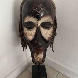 Vintage African Hand Carved Wood Mask