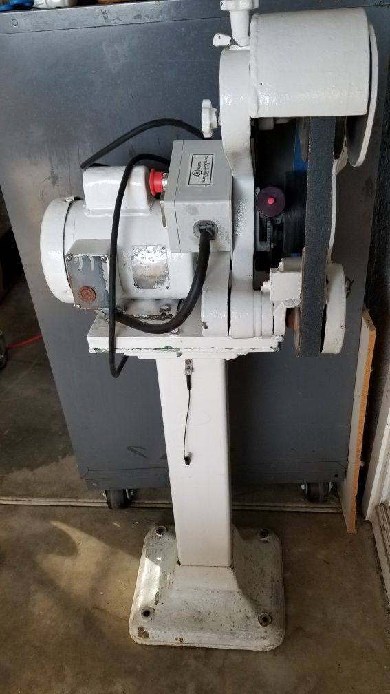 Burr king belt grinder model 562 , 1 x 42"