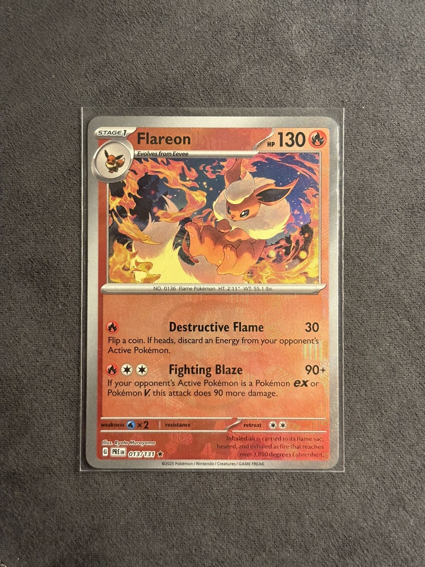 Pokémon Flareon Master Ball Pattern 013/131 Prismatic Evolutions
