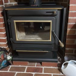 Wood Burning Fire Place. 