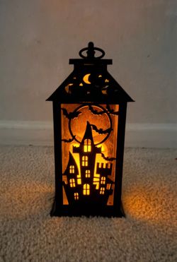 Halloween latern decor