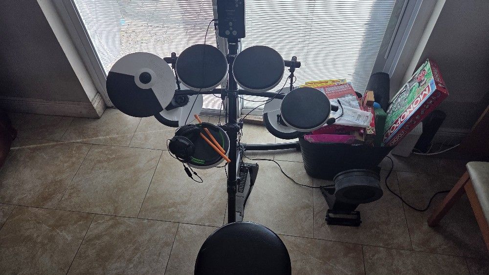 Roland Electric Drum Set