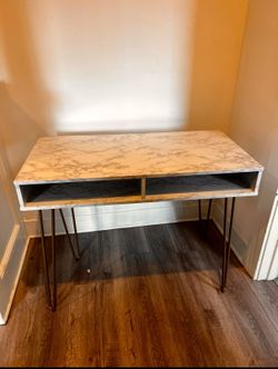 Simple & Sleek Office Desk