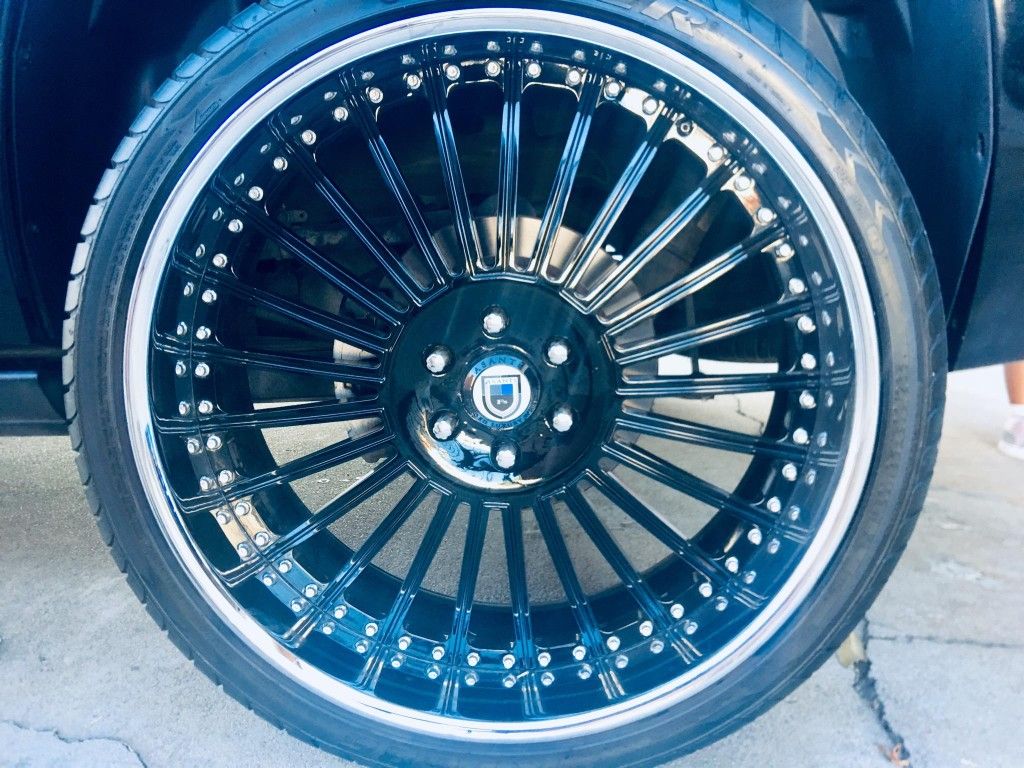 26 inch Asanti Rims for Sale in Los Angeles, CA - OfferUp