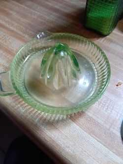 Green depression Glass Juicer