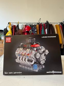 Mould King 10171 V8 Engine Model Kit
