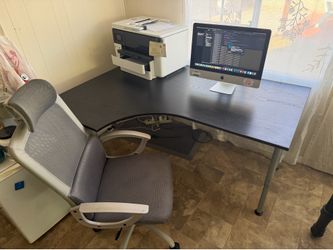 Free -L shape desk and office chair