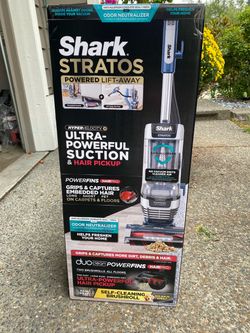 Shark Stratos DuoClean PowerFin HairPro Odor Neutralizer Bagless Pet Upright Vacuum