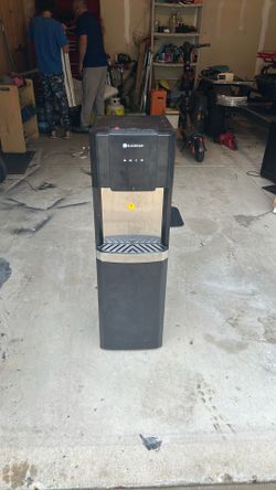 Water dispenser