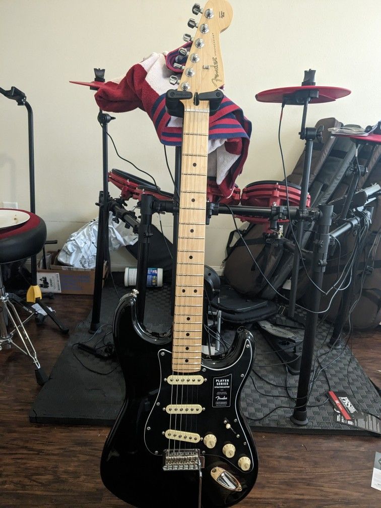 Player Series Stratocaster Maple Limited-Edition