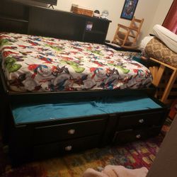 Full/twin Black Trundle Bed