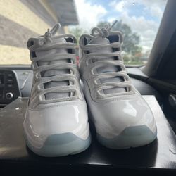 Jordan 11 Retro Legend Blue (2024)