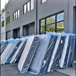 Bedroom Clearance *Furniture* Mattress * 75% Off