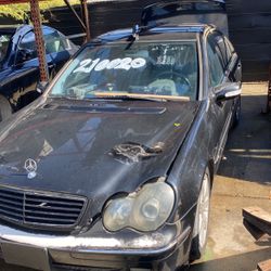 Parting Out 2003 Mercedes Benz C320 3.2