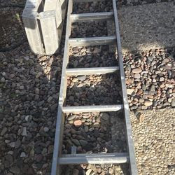 Ladder 🪜 22 Ft Aluminum 