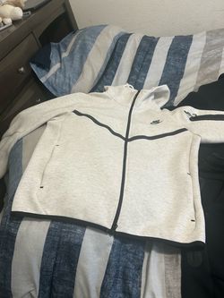 Nike tech