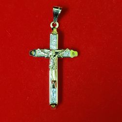 10kt Gold Cross Pendant