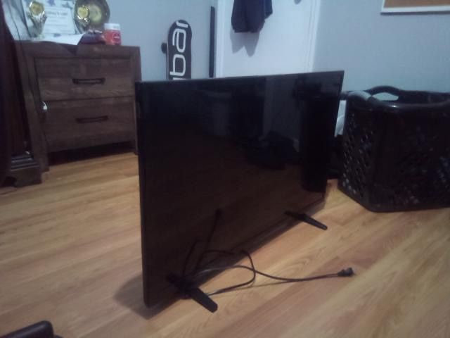 40in Roku Tv