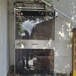 Bullet Proof Plexiglass 5'x5'