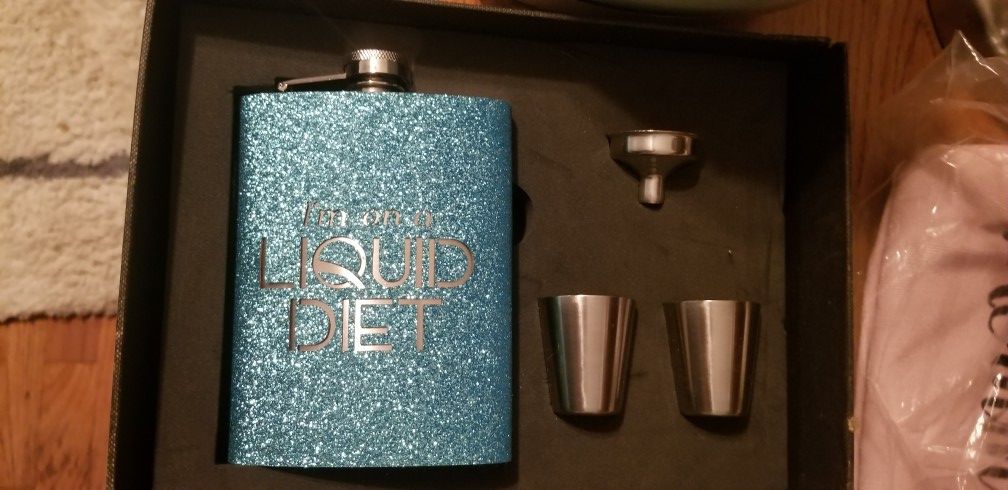 Blue Blingy Flask Set 