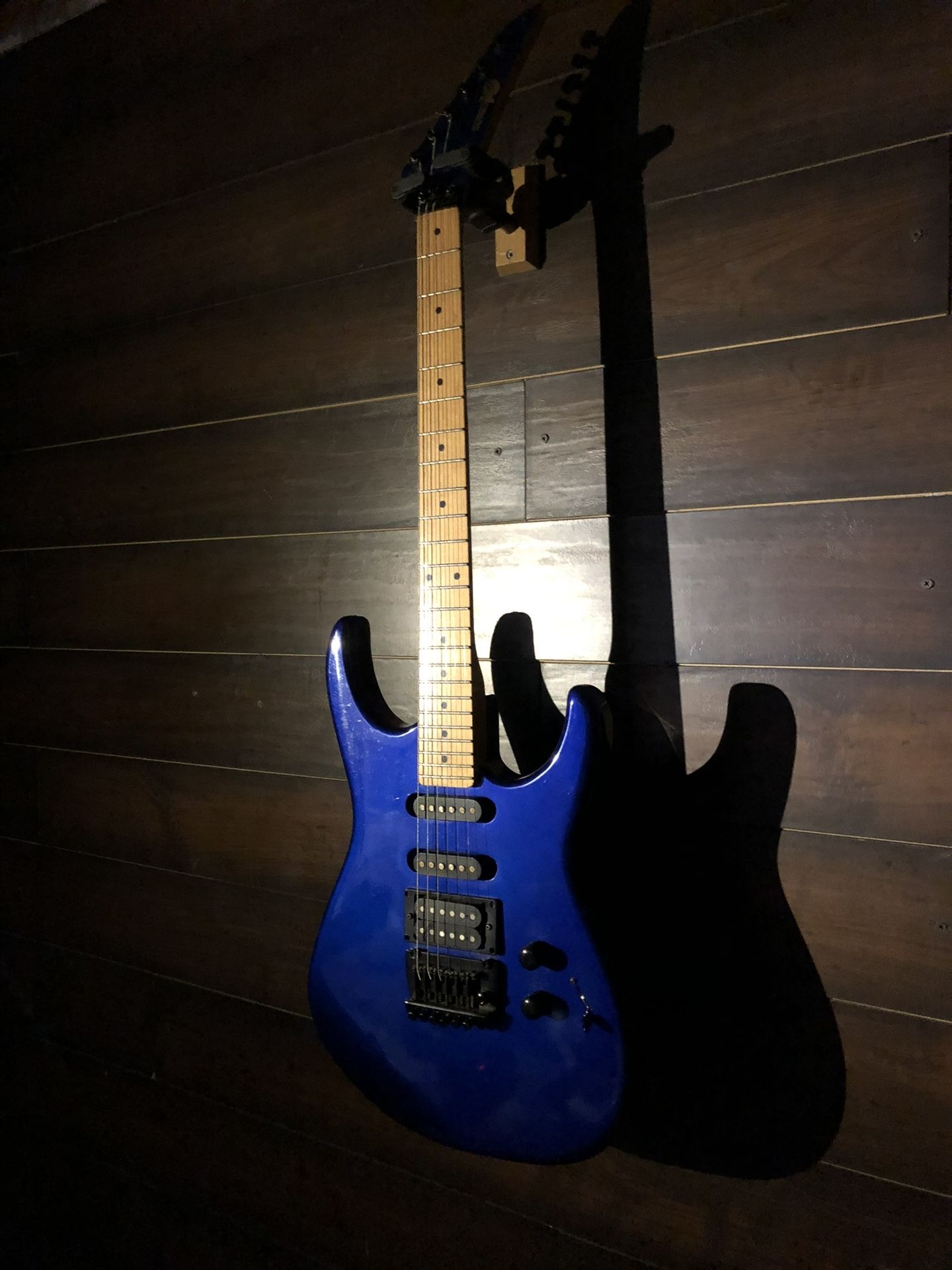 Series 10 Stratocaster Electric Guitar By Bentley