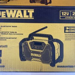 DEWALT 20V MAX Compact Cordless Bluetooth Radio (Tool Only)
