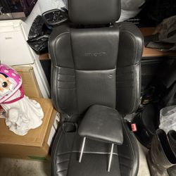 Dodge Challenger SRT Leather Seats