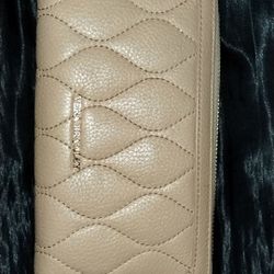 Vera Bradley Quilted Audrey Wallet Nude Genuine Leather 