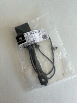 2019-2025 Mercedes sprinter  driver side buckle