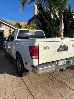2004 Nissan Titan