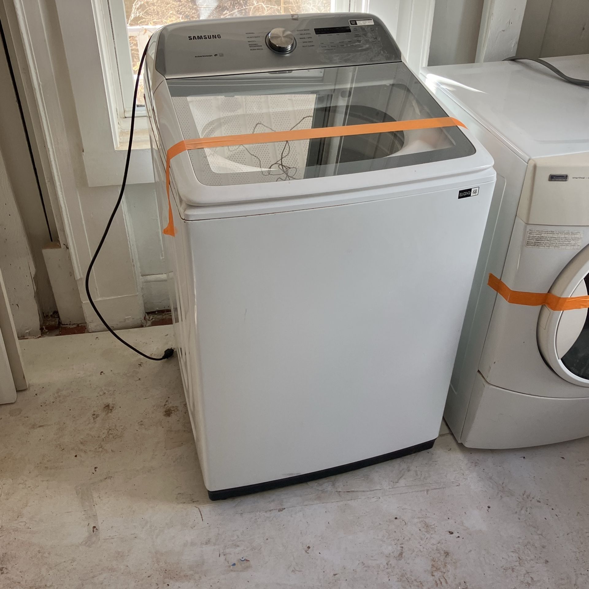 Top Loading Washer And Front Load Dryer